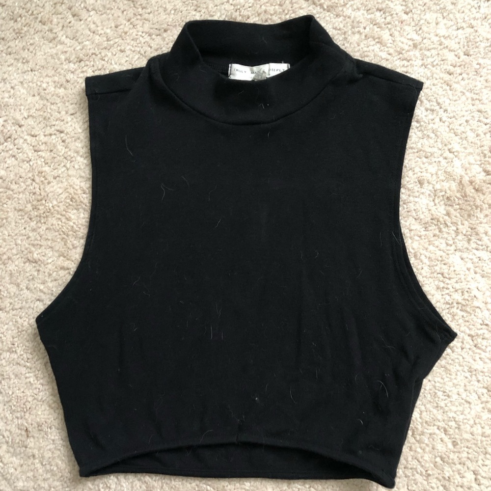 Mock Neck Crop